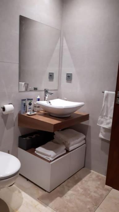 Chez Miguel Appartement Casablanca Avec Piscine Dış mekan fotoğraf